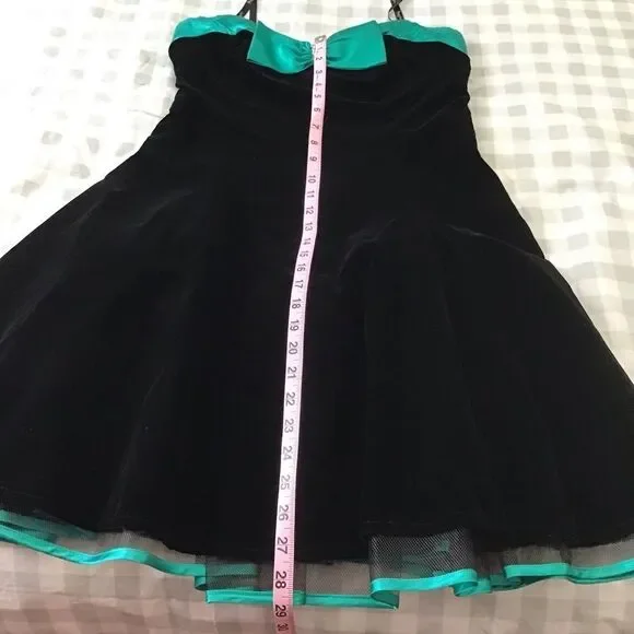 Joseph Ribkoff black velvet strapless ruffle tulle dress crinoline fit & flare 8 - Picture 13 of 16